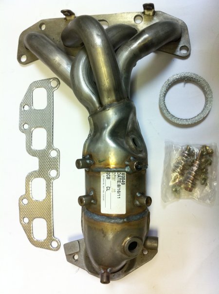 ./new_products/1-CAE Nissan Xtrail manifold.jpg